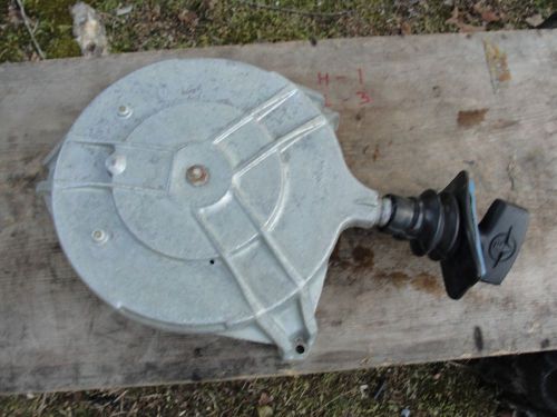 Evinrude 25 hp outboard recoil pull starter   1973