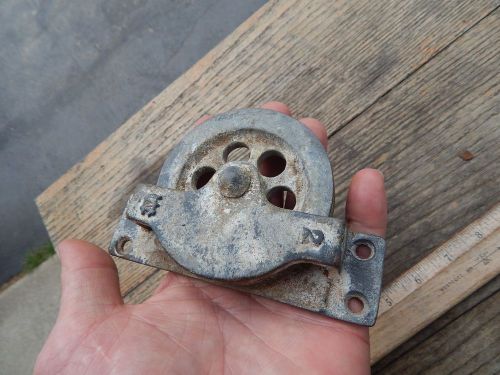 Vintage wilcox crittenden galvanized 2&#034; wheel pulley on flush mount  base