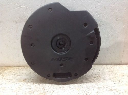 Used bose speaker out of 2009 nissan murano pn: 28170 1bm0a
