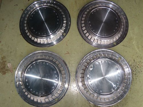 1960 pontiac hubcaps - x 4 - see photo, nice condition for a driver
