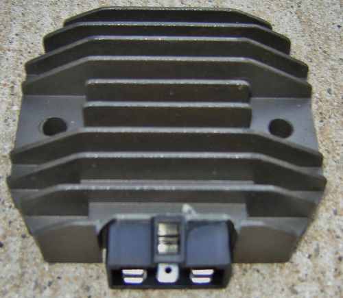Vmax vx 700 600 voltage regulator regulater rectifier vx700 vx600 yamaha - exc!