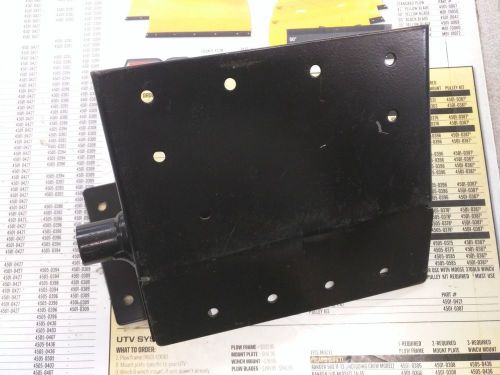 Polaris trailing arm support (left side) lite/indy pn 1011792-067