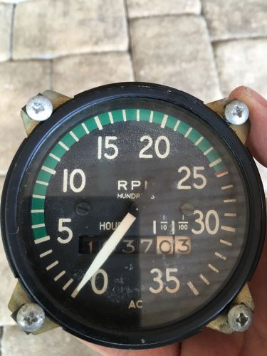 Aircraft tachometer ac