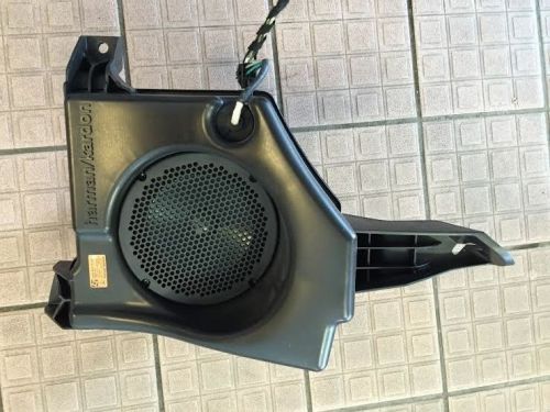 06-11 mercedes w164 ml350 ml500 ml harman kardon subwoofer loudspeaker speaker