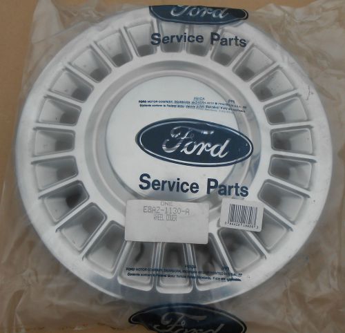 88 89 90 91 92 93 94 95 96 97 ford crown victoria wheel cover 15&#034;  new old stock