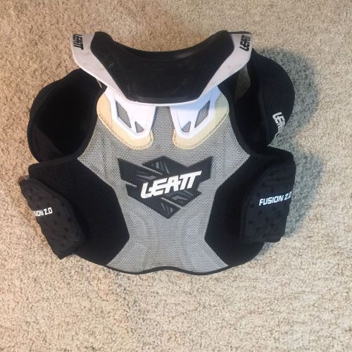 Leatt neck brace