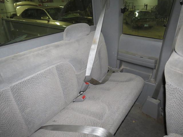 1996 gmc 1500 pickup rear seat belt & retractor only lh driver gray