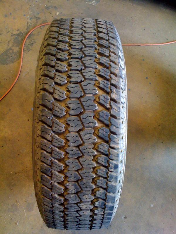 Sell ONE USED Goodyear Wrangler AT/S TAKEOFF Quality tread LT2755518