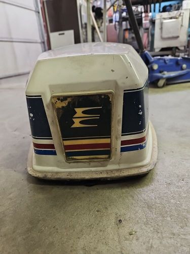 1983 Evinrude 35 HP Outboard Hood Cowl Engine Cover Housing 305821, US $50.00, image 9