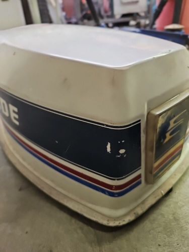 1983 Evinrude 35 HP Outboard Hood Cowl Engine Cover Housing 305821, US $50.00, image 10