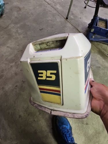 1983 Evinrude 35 HP Outboard Hood Cowl Engine Cover Housing 305821, US $50.00, image 12