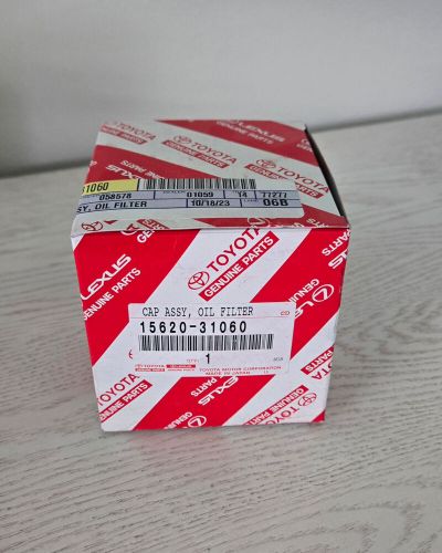 15620-31060 GENUINE OEM OIL FILTER HOUSING CAP HOLDER ASSEMBLY for LEXUS TOYOTA, US $17.50, image 2