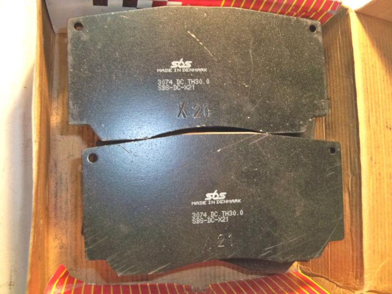 New brembo / wilwood front brake pads sbs brand  x21 compound nascar 7772 style