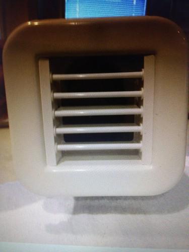 Boat ac grill with transition