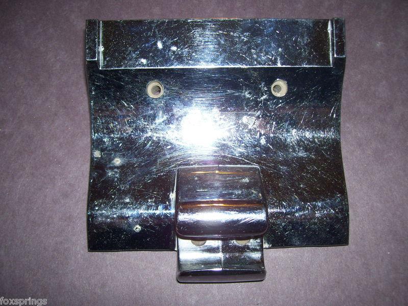 Nos 1967 ford thunderbird sun visor clamp - c7sb-6504132-a    -    f39