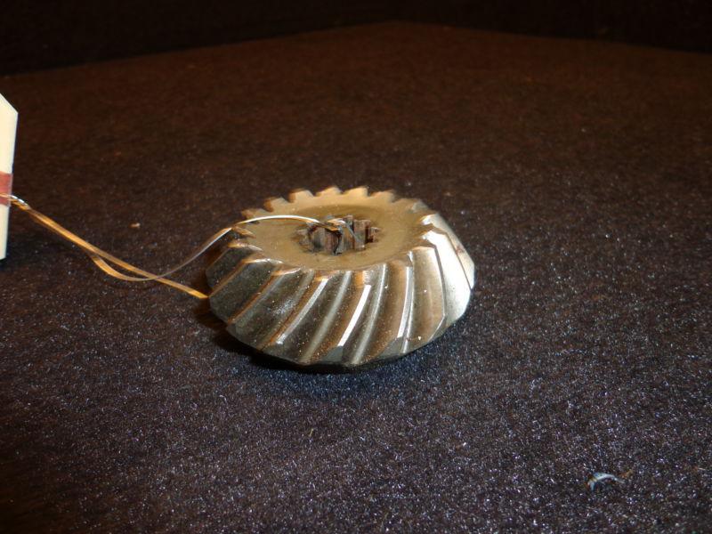 Used pinion gear #43-92319 #92319 mercury mercruiser 1978-1991 sterndrive lower
