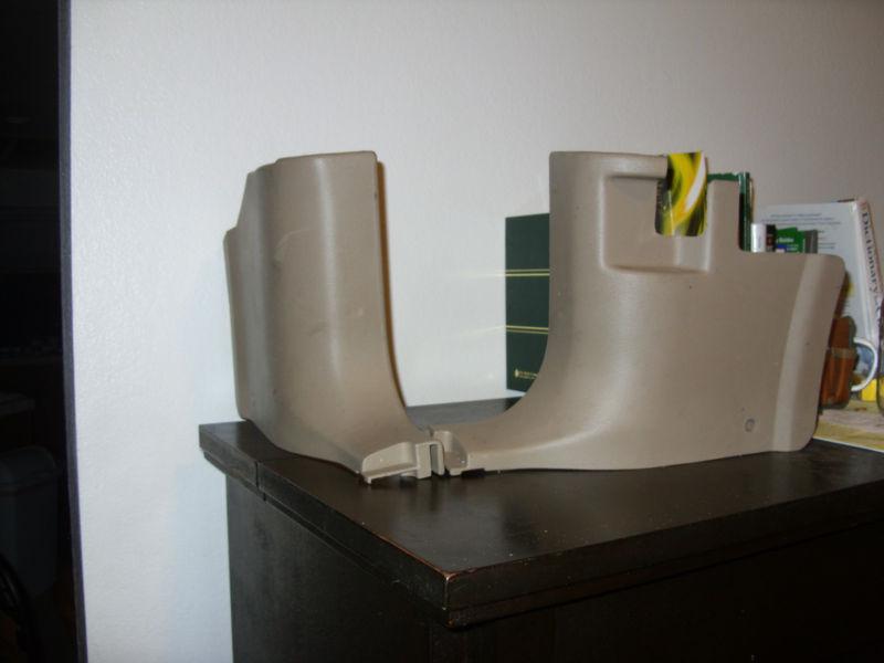 99-04 mustang parchment tan kick panels (will fit 94-04)