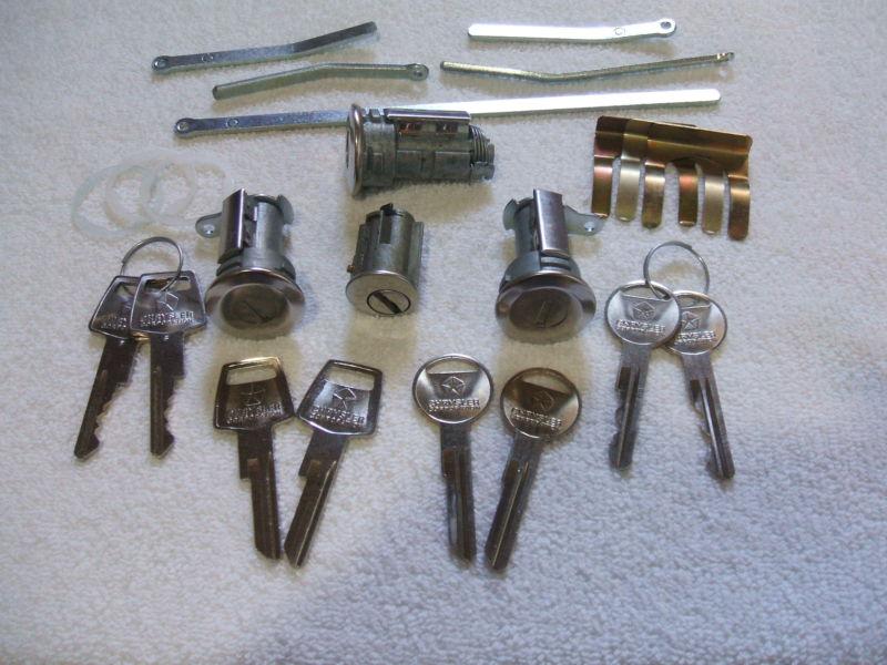 66 67 68 1966 1967 1968 nos mopar dodge plymouth ignition door trunk lock set 