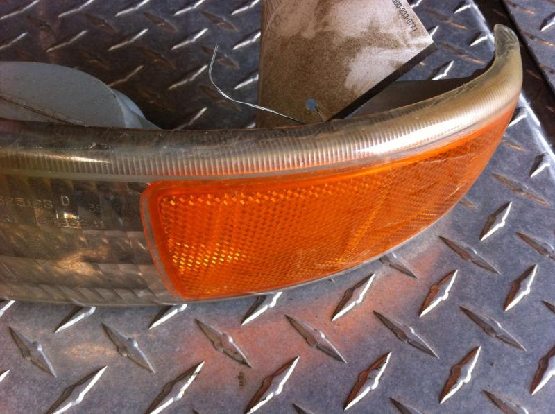 1999-2002 Chevy Silverado 1500 LEFT & RIGHT Front Parking Turn Marker Light , US $20.00, image 5