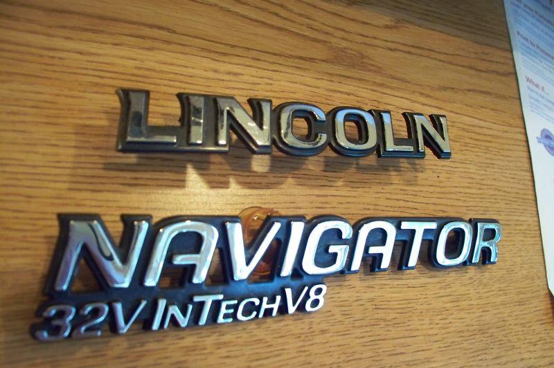 Oem lincoln navigator emblem nameplate decal, 32v intech v8 emblem,