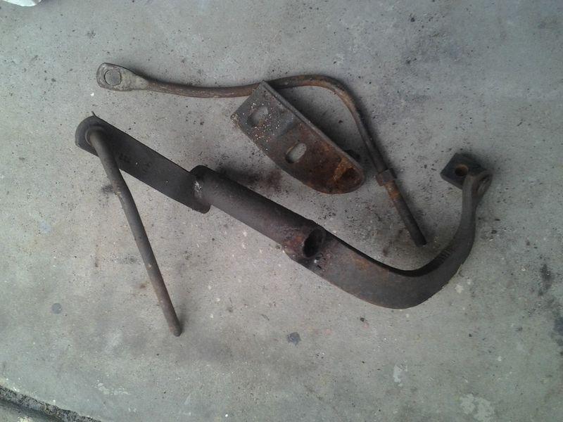 Sell 1964 1965 falcon mustang V8 only Z bar clutch linkage in Brandon, Florida, US, for US 75.00