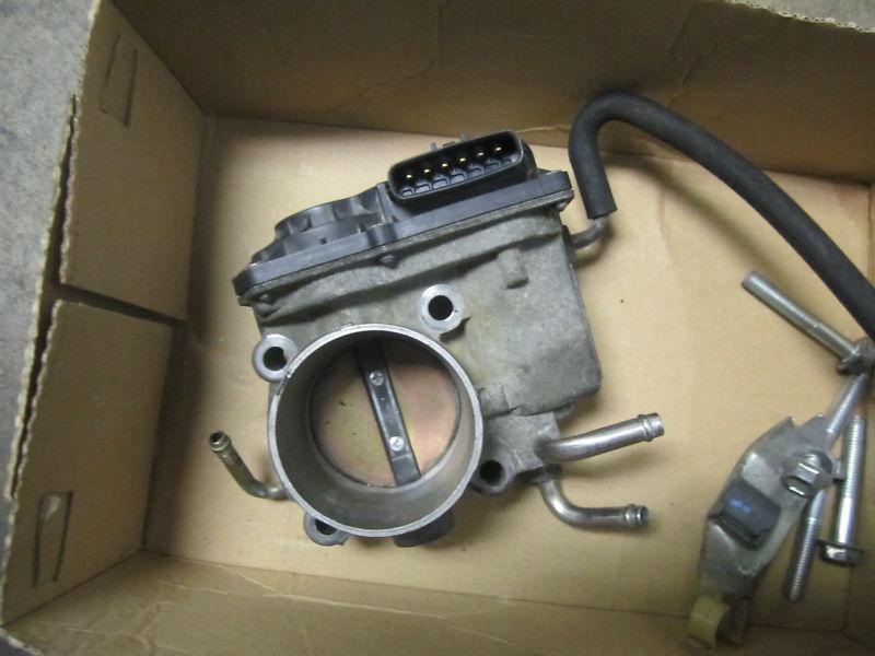2007 -10 toyota camry corolla matrix scion throttle body oem 2.4l 4cyl