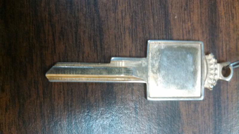 Chrysler/dodge key blank