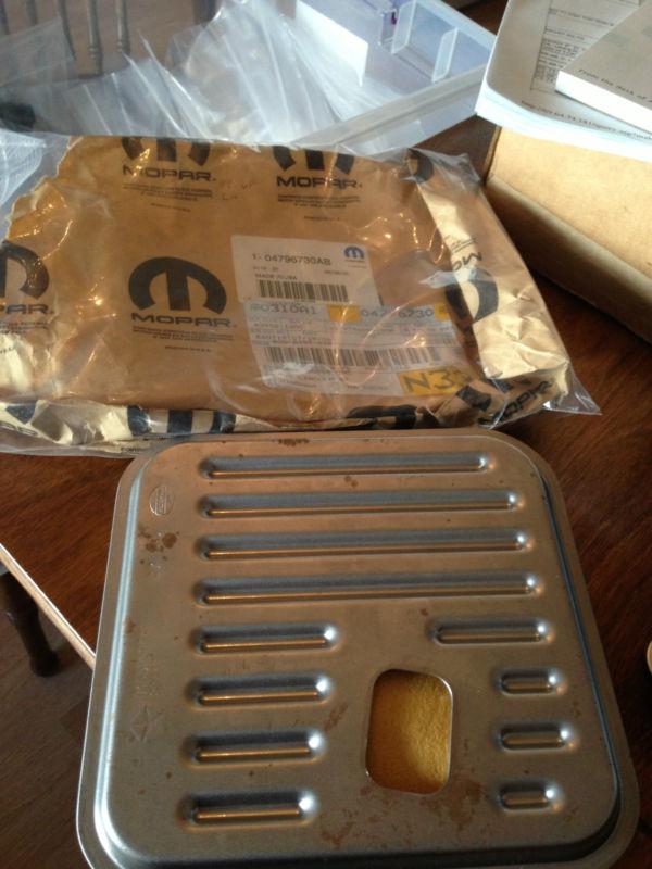 Mopar / chrysler transmission filter 83443    04659596ab    **nos**
