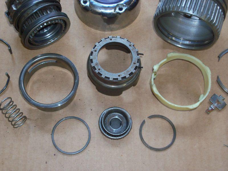 Sell 69 79 87 91 OEM 4X4 Automatic Locking Hub 19 Spline Dana Chevy GM