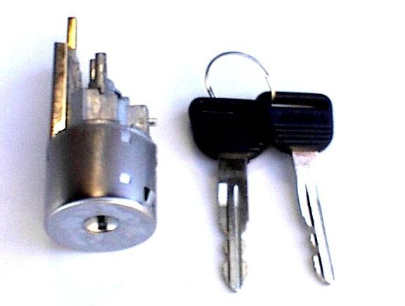 Ignition lock cylinder 92-93 honda accord  seadan 92-96 honda prelude