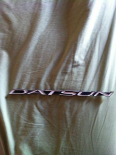 Datsun emblem