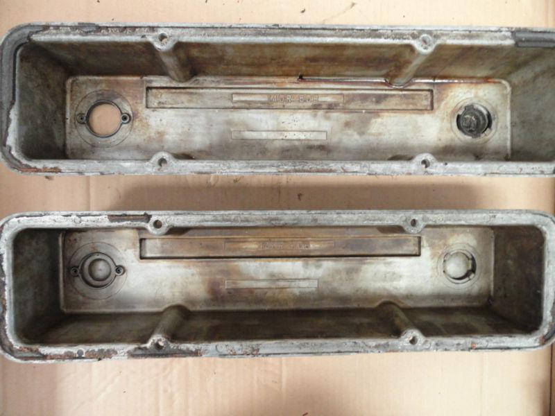 Purchase SBC M/T VALVE COVERS in Clearwater, Florida, US, for US 40.00