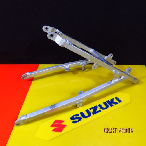 2004 suzuki rm125 k4 rm250 subframe rear seat sub frame chassis 41200-37f21