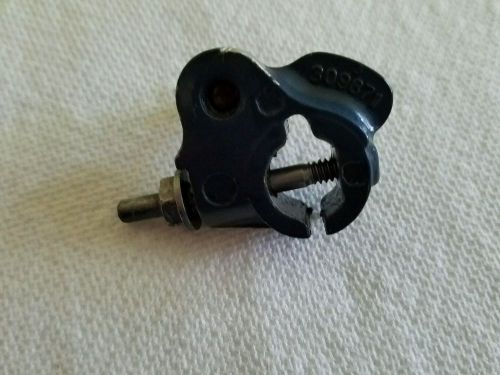 9.5 hp johnson  evinrude 309871shift shaft bracket and bolt 310052 on 9.5 hp