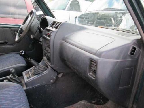 96 97 98 tracker air bag passenger 201802