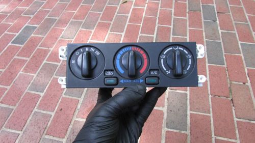 #7420 nissan pathfinder 01 02 oem temp ac heat climate control panel unit switch