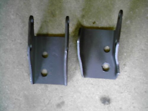 Mopar 318 "la" motor mount brackets for a bodies