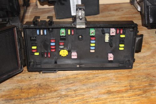 2007 dodge ram 1500 4x2 totally integrated power control fuse box 04692118ag