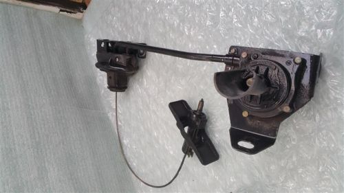 05 trailblazer spare wheel carrier 19591