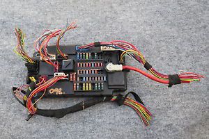 Mini cooper s / base r55 r56 r57 under dashboard fuse block box  61353451924  ..