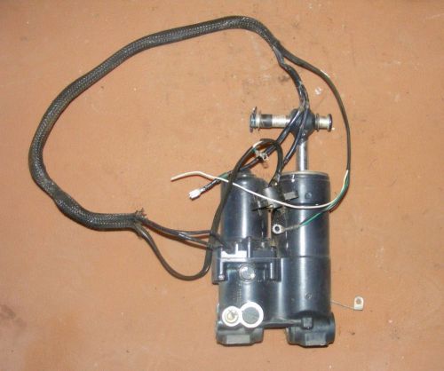 Bd2t1769 1996 evinrude 50 e50tleds power trim unit pn 0438135 fits 1996-2004