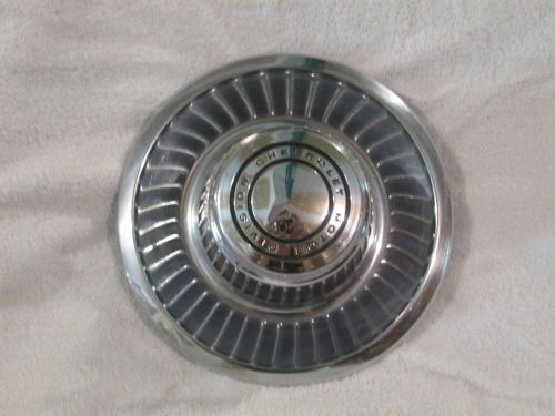Corvette hub cap  pre  1980