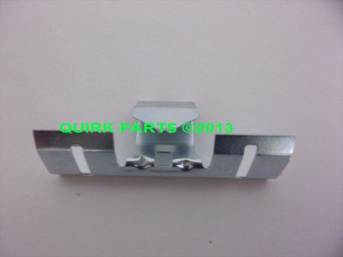98-02 dodge ram &amp; 99-04 grand cherokee interior pillar retainer clip replacement
