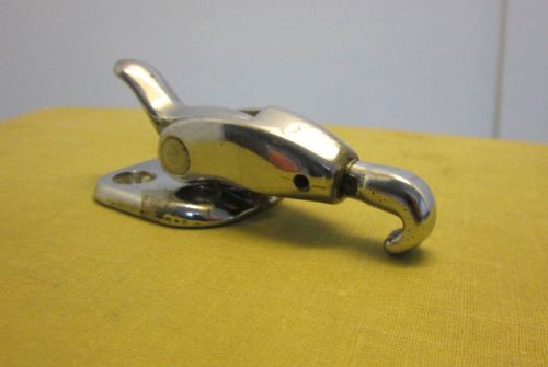 1955/56 ford thunderbird finger style soft top front clamp - chromed brass latch