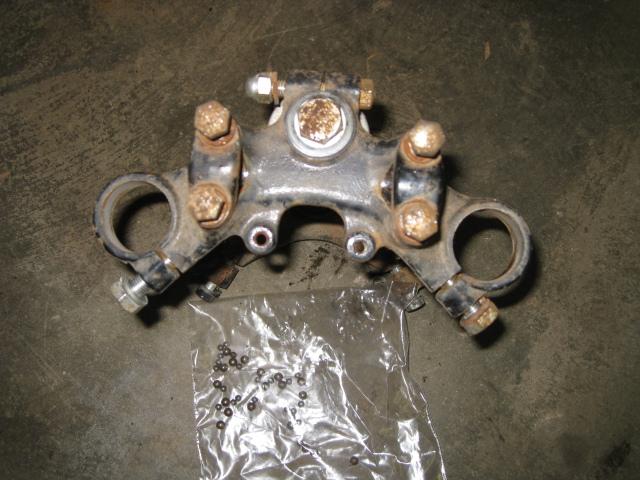 1973 yamaha dt250 - triple tree, US $19.95, image 2