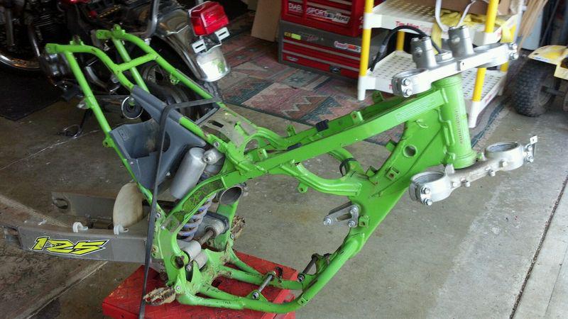 97 kx 125 frame & swing arm & triple trees  