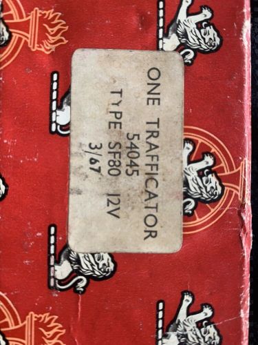 2 Genuine Vintage Classic Lucas SF80 Trafficators Semaphores 12v New Old Stock, US $, image 2