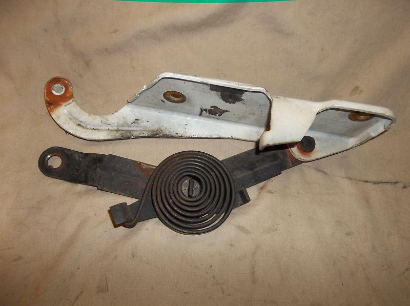 88 89 90 91 92 93 94 95 96 97 98 Chevy GMC Silverado 1500 truck left hood hinge, US $9.95, image 2