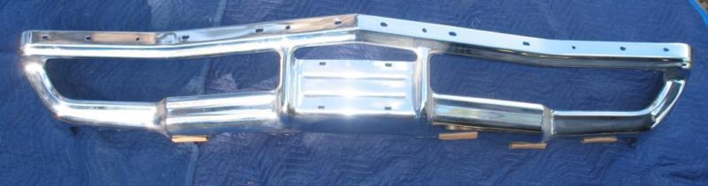 Nos 1972 buick lesabre electra centurion front bumper 1237896  new gm part !!