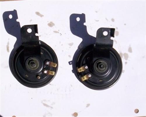 Zx12r 2000 2001 2002 2005 2006 kawasaki horn horns pair  27003-1418 & 27003-1419